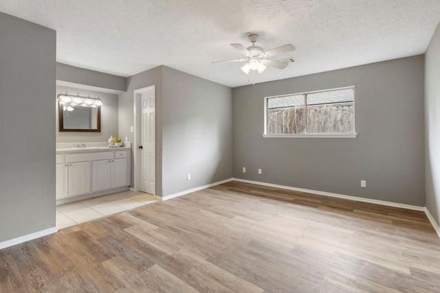 29107 Binefield Street, Spring, TX 77386