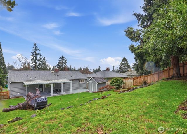 11515 25th Avenue NE, Seattle, WA 98125