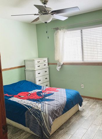 5948 W Crowley Avenue, Visalia, CA 93291