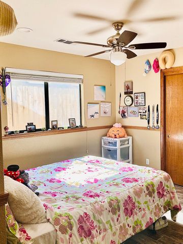 5948 W Crowley Avenue, Visalia, CA 93291