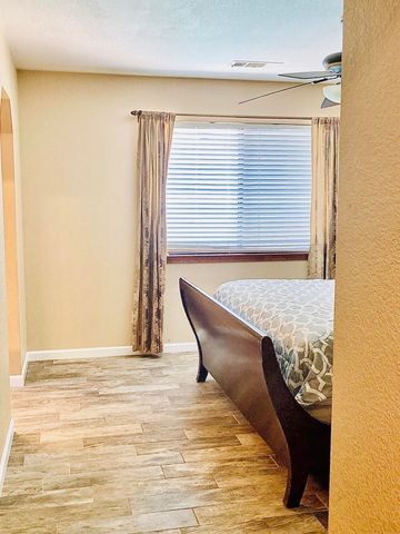 5948 W Crowley Avenue, Visalia, CA 93291