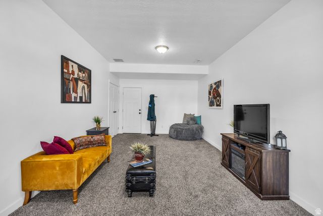 659 E 380 N, Vineyard, UT 84059