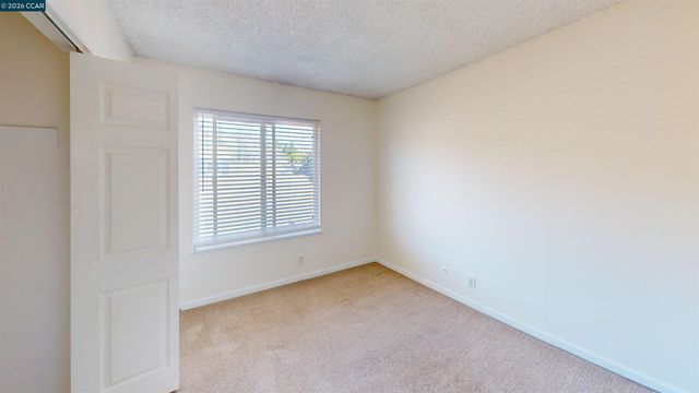 26 El Capitan Ln, Antioch, CA 94509