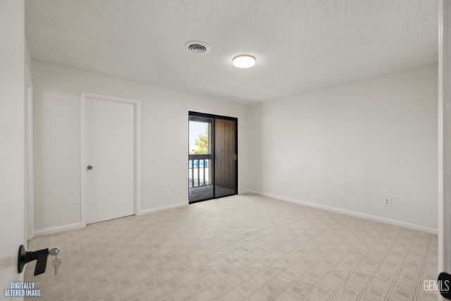 6201 Victor Street C, Bakersfield, CA 93308