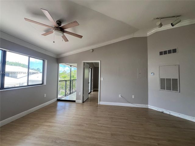 2445 SW 18th Terrace 1009, Fort Lauderdale, FL 33315