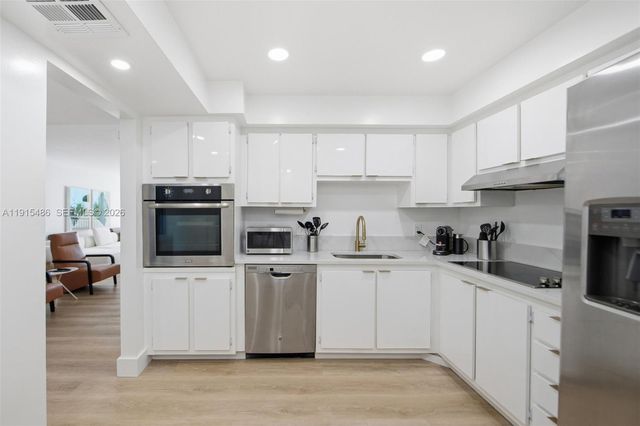 3546 S Ocean Boulevard 617, South Palm Beach, FL 33480