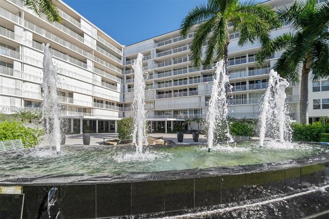 3546 S Ocean Boulevard 617, South Palm Beach, FL 33480