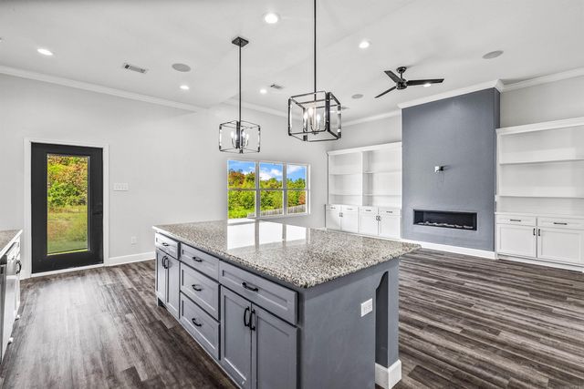 128 Plantation Drive, Mayflower, AR 72106
