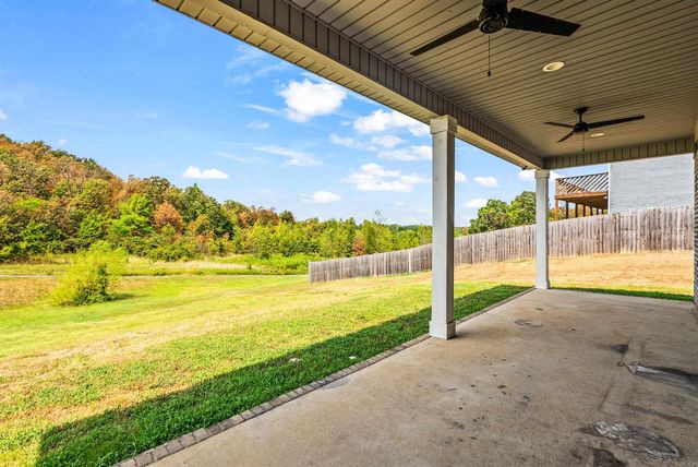 128 Plantation Drive, Mayflower, AR 72106