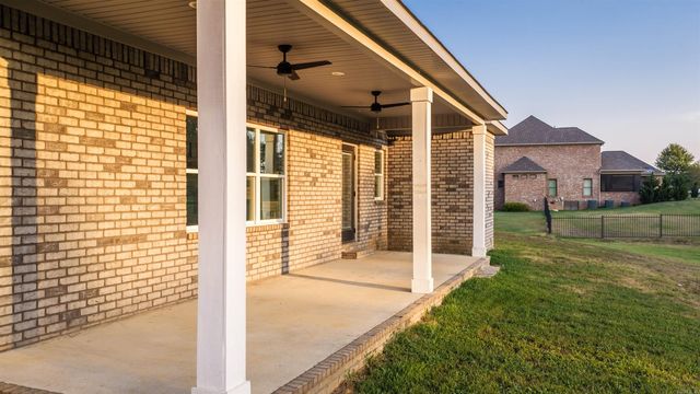 128 Plantation Drive, Mayflower, AR 72106
