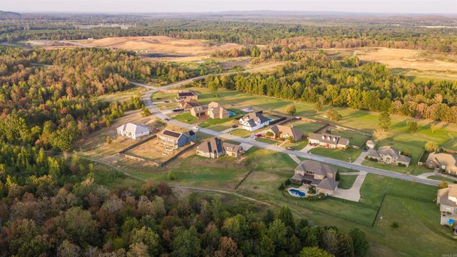 128 Plantation Drive, Mayflower, AR 72106