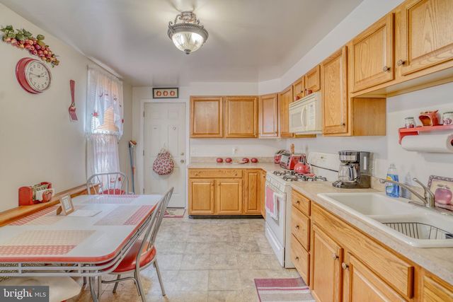 1918 E LEHIGH AVE, Philadelphia, PA 19125