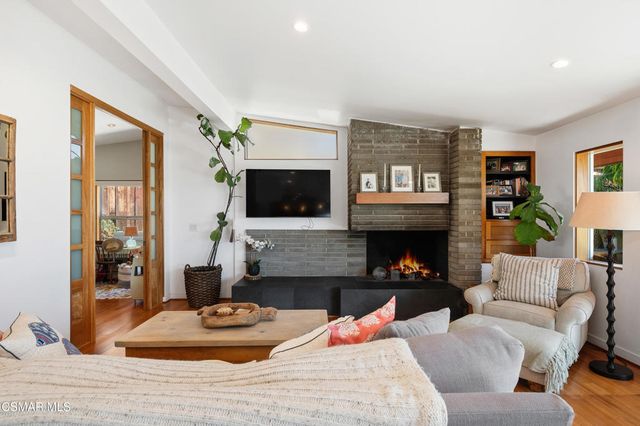 2285 El Jardin Avenue, Ventura, CA 93001