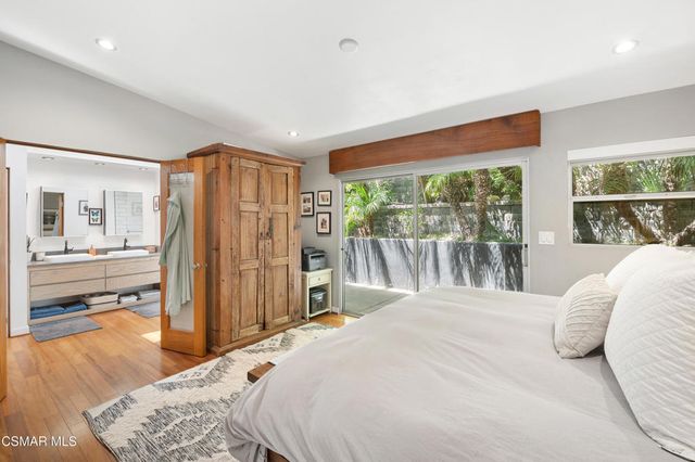 2285 El Jardin Avenue, Ventura, CA 93001