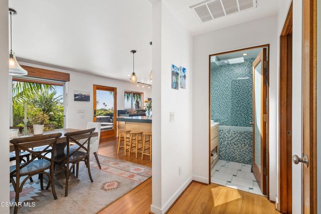 2285 El Jardin Avenue, Ventura, CA 93001