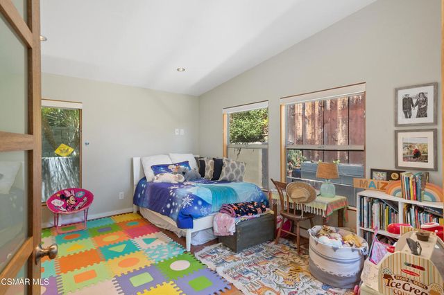 2285 El Jardin Avenue, Ventura, CA 93001