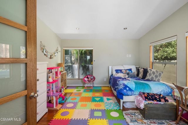 2285 El Jardin Avenue, Ventura, CA 93001