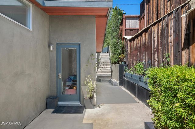 2285 El Jardin Avenue, Ventura, CA 93001