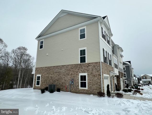 5622 LUDLOW PL, White Plains, MD 20695