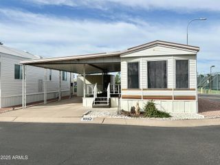 1052 S QUARTZ Drive 1052, Apache Junction, AZ 85119