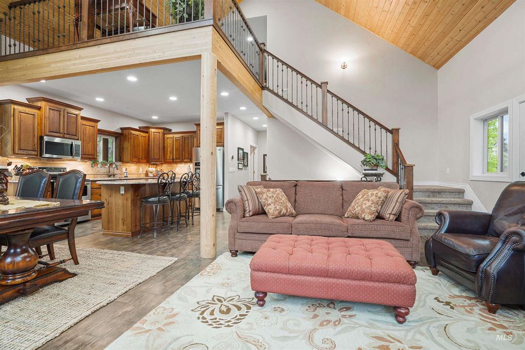 9 Autumn Blaze Lane, Salmon, ID 83467 photo 11