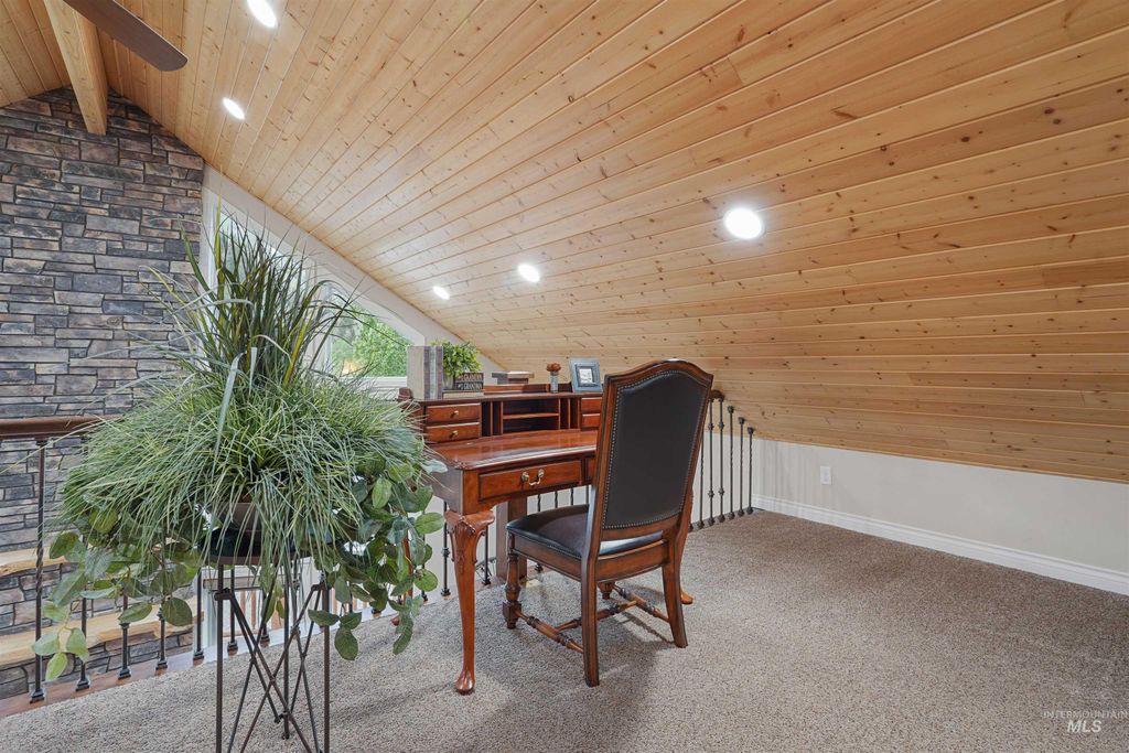 9 Autumn Blaze Lane, Salmon, ID 83467 photo 18