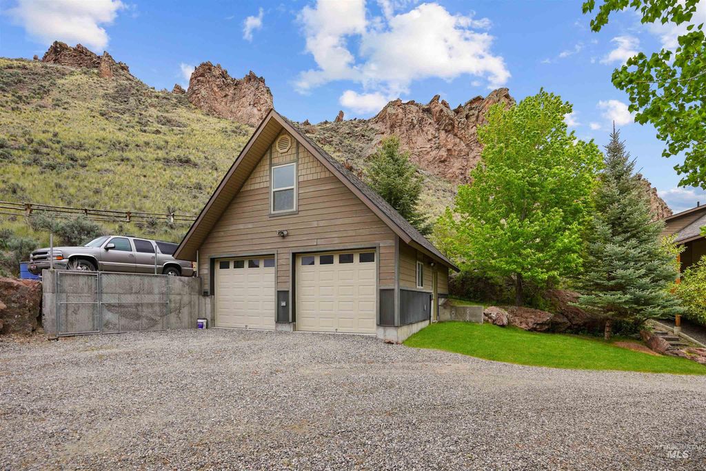 9 Autumn Blaze Lane, Salmon, ID 83467 photo 35