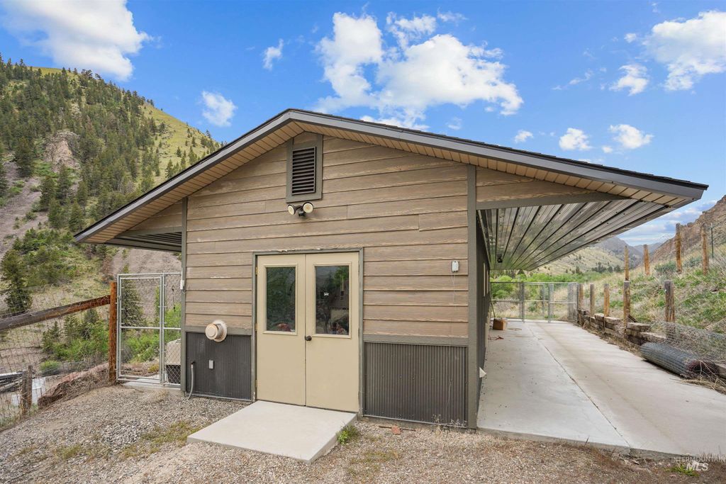 9 Autumn Blaze Lane, Salmon, ID 83467 photo 36