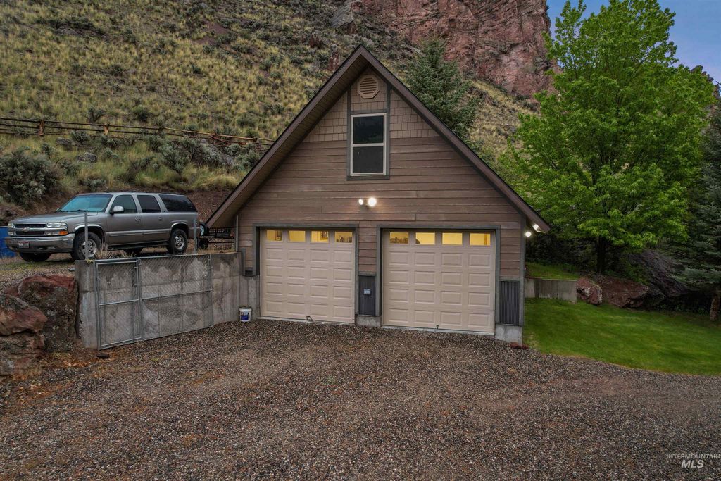 9 Autumn Blaze Lane, Salmon, ID 83467 photo 44