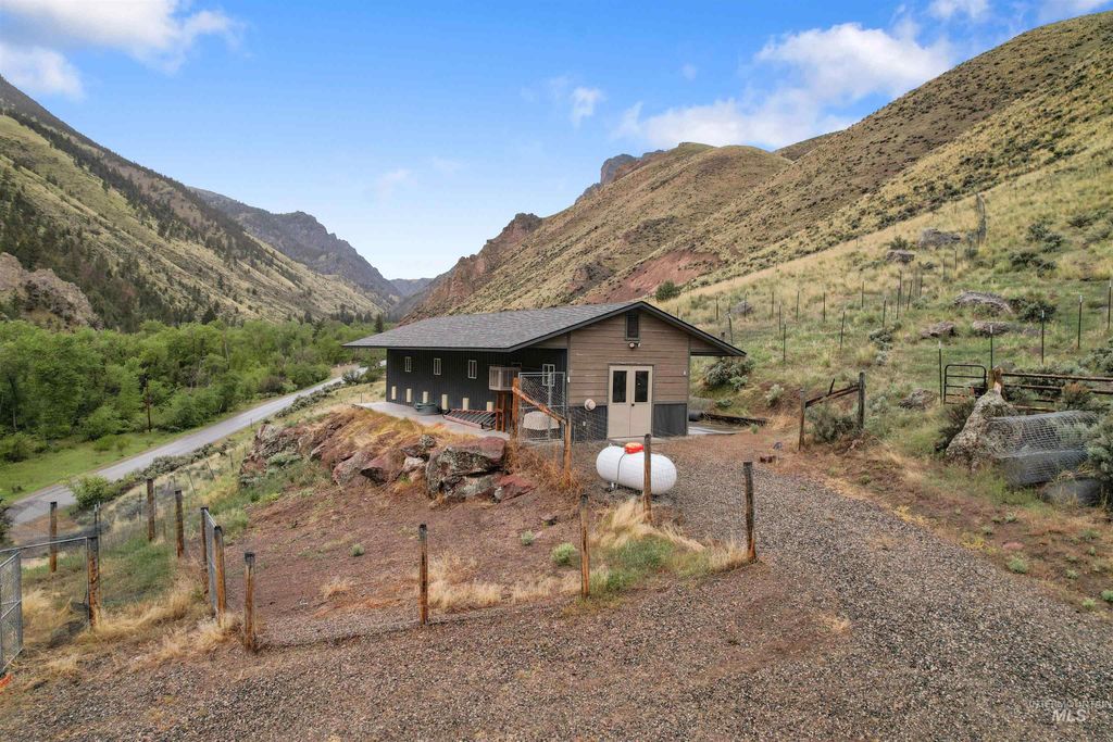 9 Autumn Blaze Lane, Salmon, ID 83467 photo 45