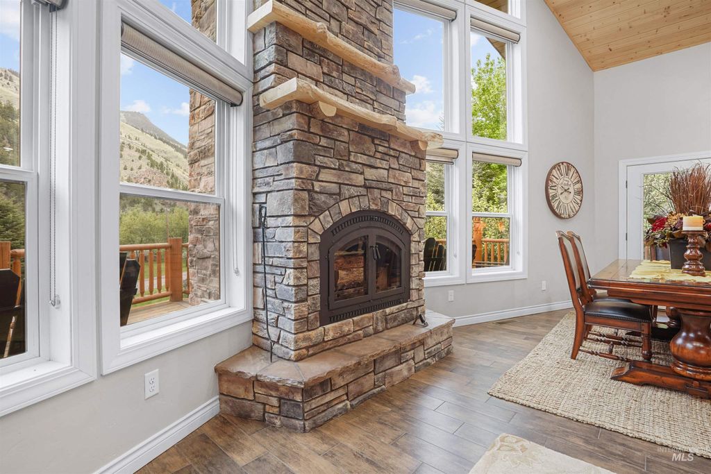 9 Autumn Blaze Lane, Salmon, ID 83467 photo 8