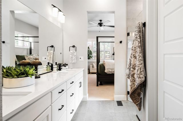 7008 Homeplace Point, Castle Rock, CO 80108