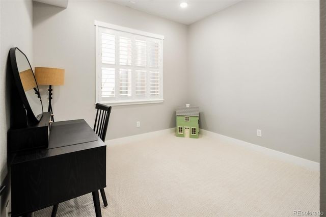 7008 Homeplace Point, Castle Rock, CO 80108