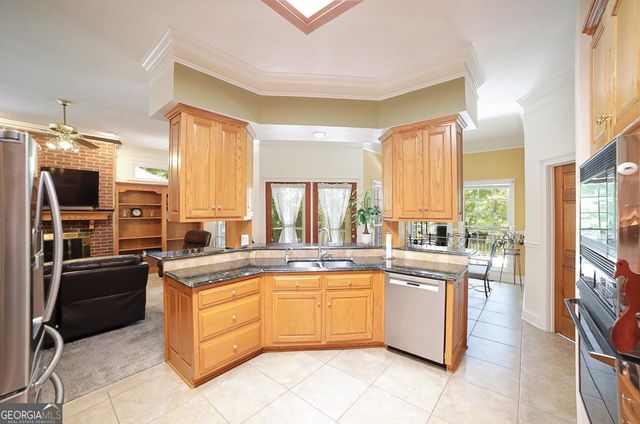 320 Millstone Circle, Athens, GA 30605