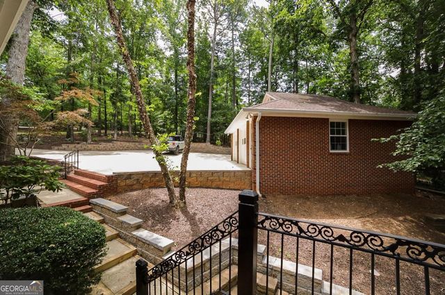 320 Millstone Circle, Athens, GA 30605