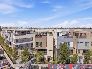 627 Cardiff Reef, Costa Mesa, CA 92627