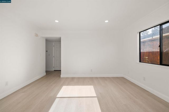 2214 Forsythia Way, Martinez, CA 94553