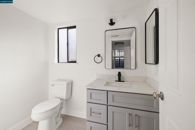 2214 Forsythia Way, Martinez, CA 94553