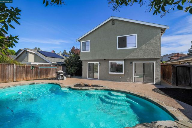 2214 Forsythia Way, Martinez, CA 94553