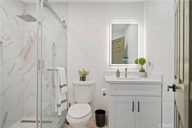 16265 Pine Avenue, Fontana, CA 92335