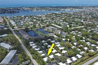 265 Lanchester CT 39, Naples, FL 34112