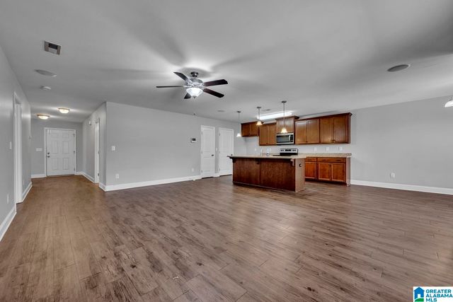 2929 PHELAN CIRCLE, Hanceville, AL 35077