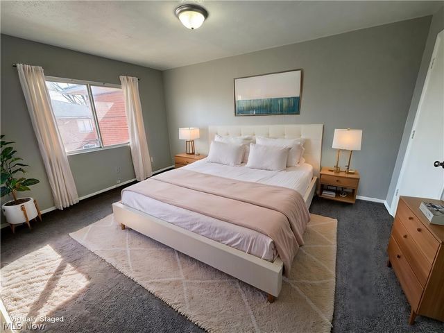 4871 Banbury Court 10, Warrensville Heights, OH 44128
