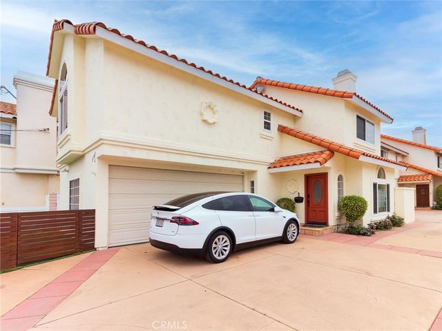 2703 Huntington Lane A, Redondo Beach, CA 90278