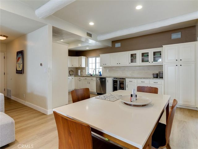 2703 Huntington Lane A, Redondo Beach, CA 90278