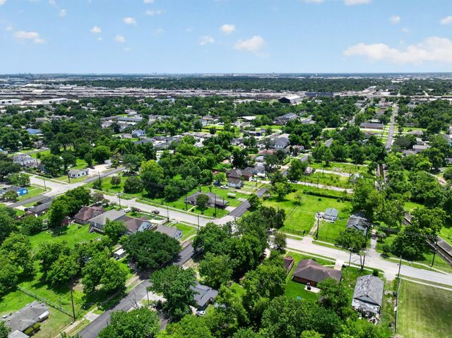 3408 Kirk Street, Houston, TX 77026