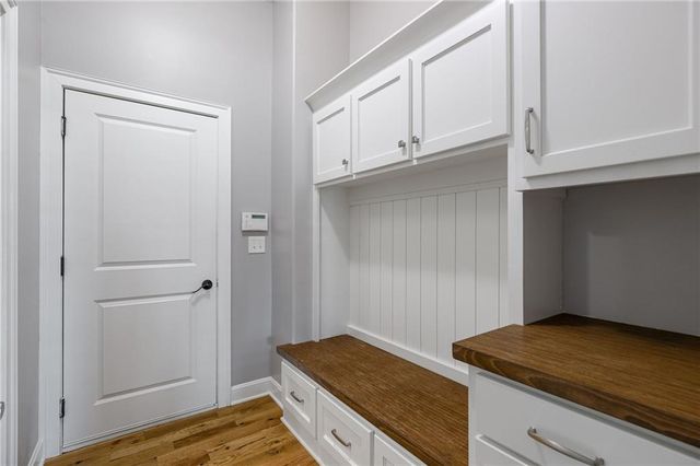 6472 N Whitetail Way, Parkville, MO 64152