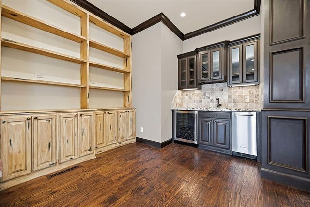 16720 Rugosa Rose Drive, Edmond, OK 73012