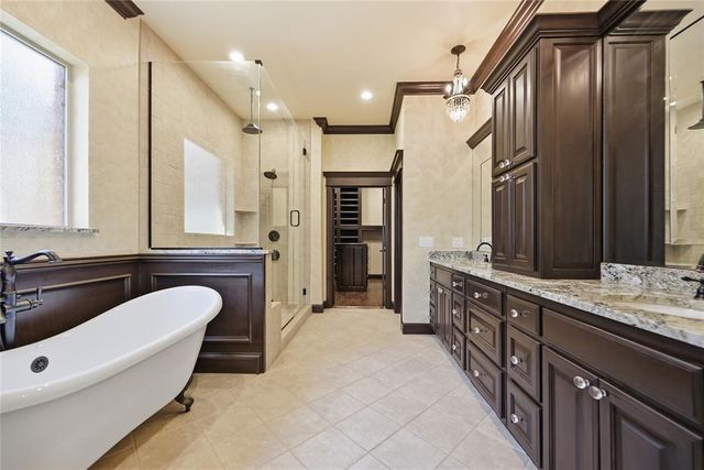 16720 Rugosa Rose Drive, Edmond, OK 73012