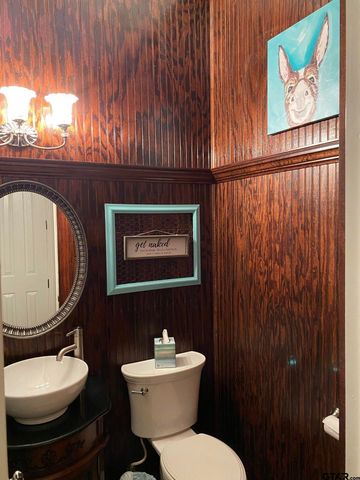 140 Pat Drive, Mineola, TX 75773